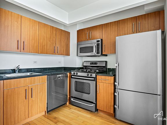 4th image of 20 West St APT 15C