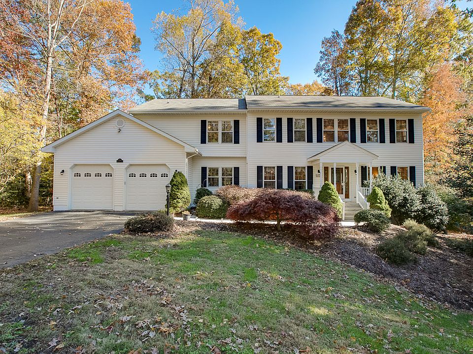 1st image of 22942 Wintergreen Ln