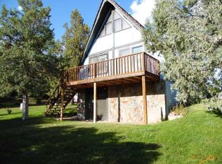 401 S 4th St, Hot Springs, SD 57747