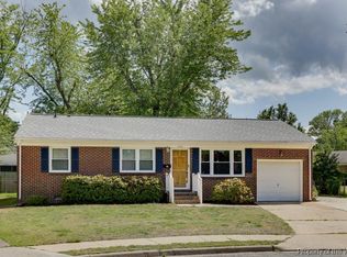 302 Kostel Ct, Hampton, VA 23669