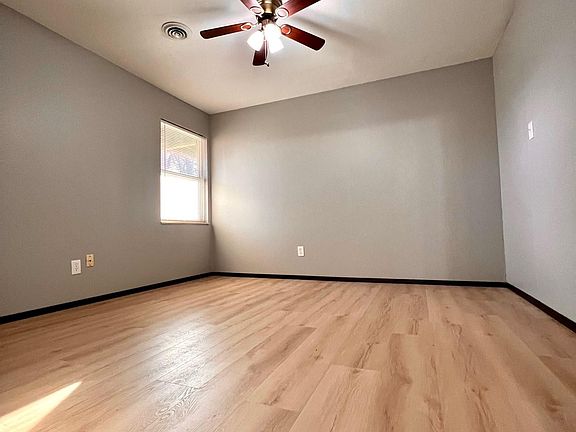 2nd image of 604 Dewey Ave #2
