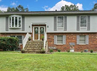 34 Hickory Hill Rd, Jackson, NJ 08527