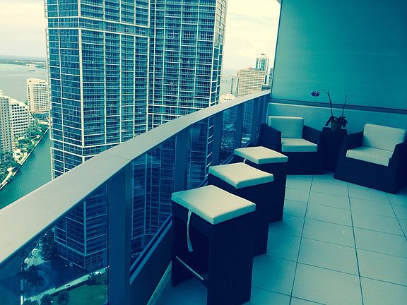 2nd image of 200 Biscayne Blvd Unit 3801