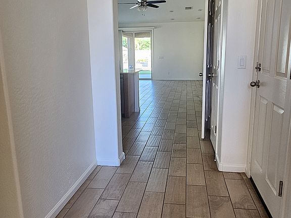 4th image of 25209 N 53rd Ln