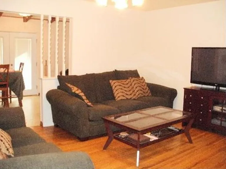 904 E Jasper Dr — Photo 3