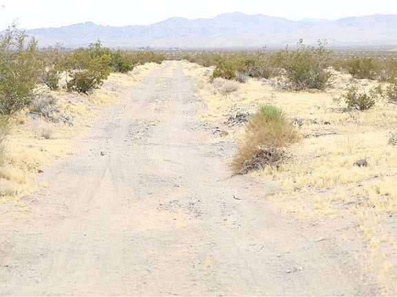 4th image of 0 Barstow Rd