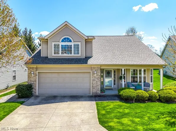 654 Timberhill Dr, Macedonia, OH 44056