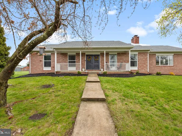 530 Mimosa Dr, Martinsburg, WV 25404