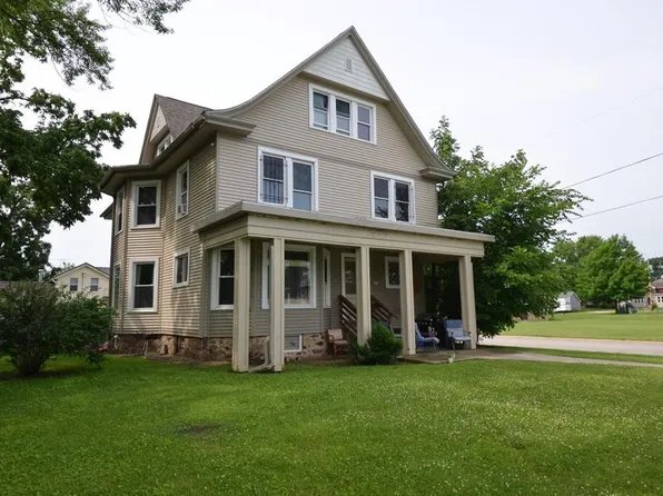 531 West Center STREET, Whitewater, WI 53190