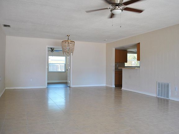 4th image of 1356 Sage Dr