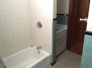 109 Holly Hill Dr, Berea, KY 40403