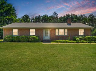 3828 Roanoke Rd, Daleville, VA 24083