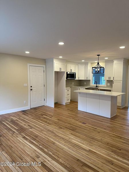4th image of 6237 Johnston Road