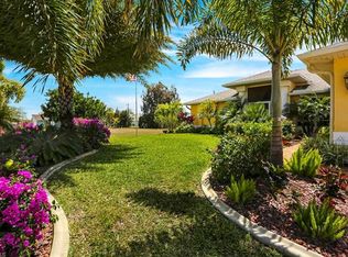 602 NW 7th Ter, Cape Coral, FL 33993