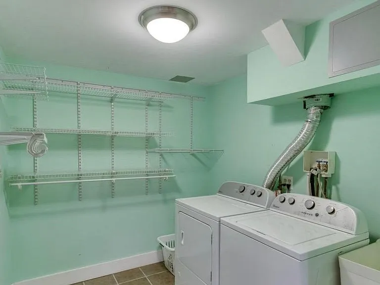 2416 S Culpeper St — Photo 23