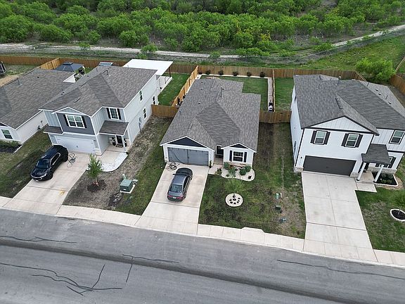 3rd image of 11974 Luckey Villa