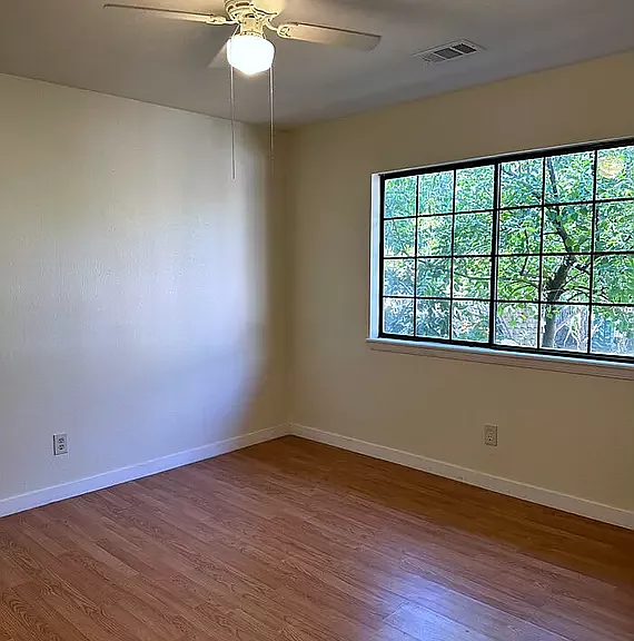 7024 Allenwood Ct — Photo 19