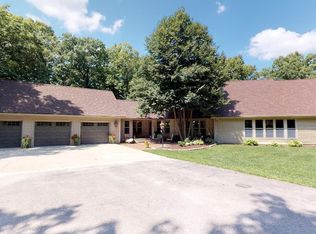 16533 300th St, Mason City, IA 50401