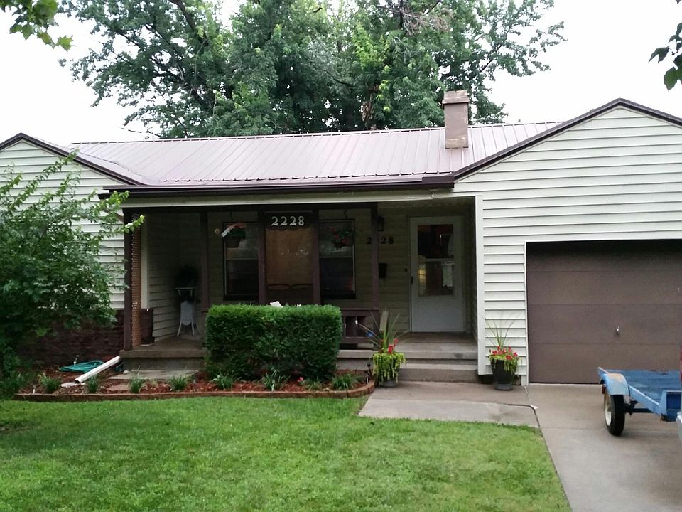 1st image of 2228 John St