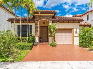 685 SE 34th Ter, Homestead, FL 33033