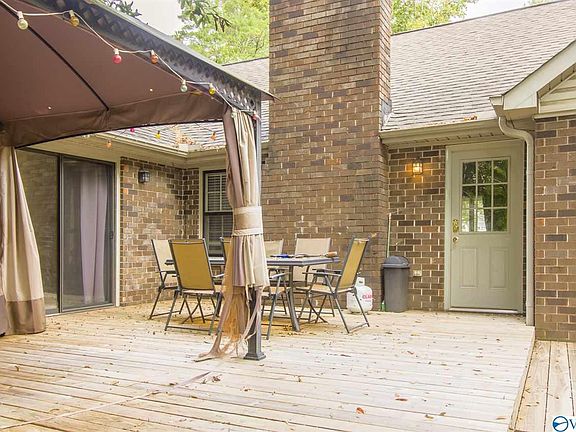 5th image of 2103 Berwick Pl SW