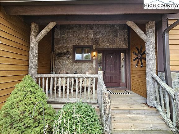3rd image of 271 Elk Creek Drive #B