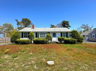 16 Cornell Dr, Dennis Port, MA 02639