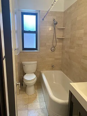 Rented by Modern Spaces | media 13