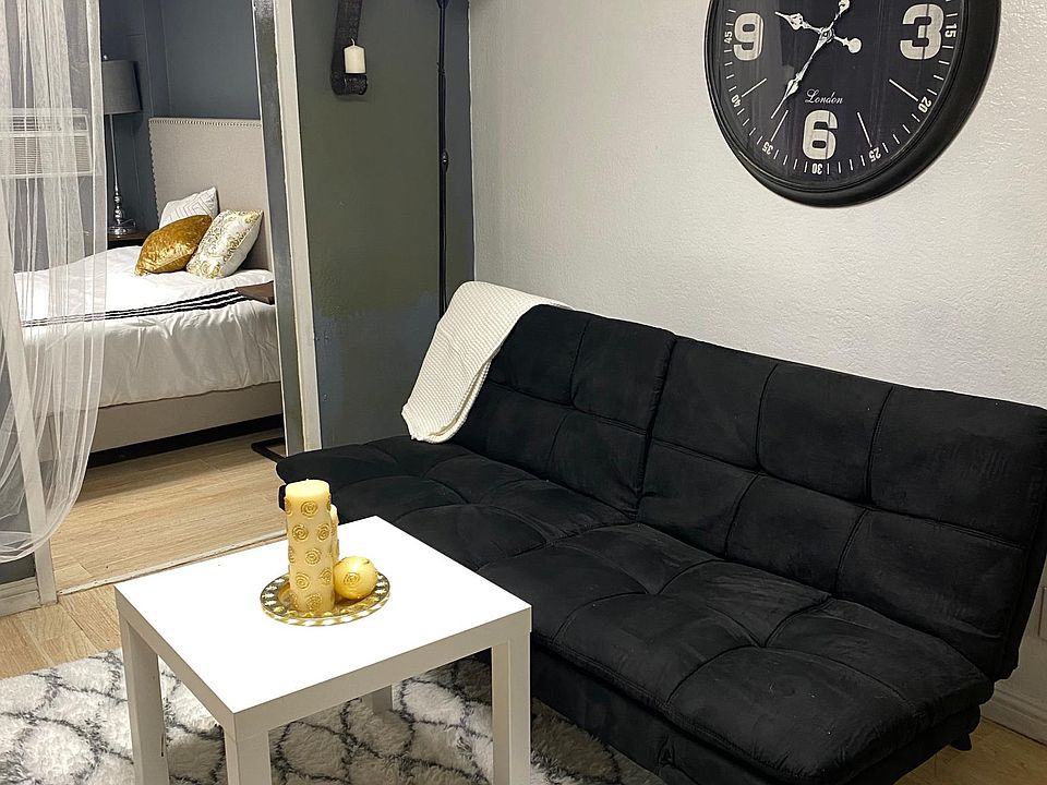 1st image of 1129 Magnolia Ave #2