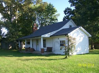 488 Claire Ln, Spencer, TN 38585