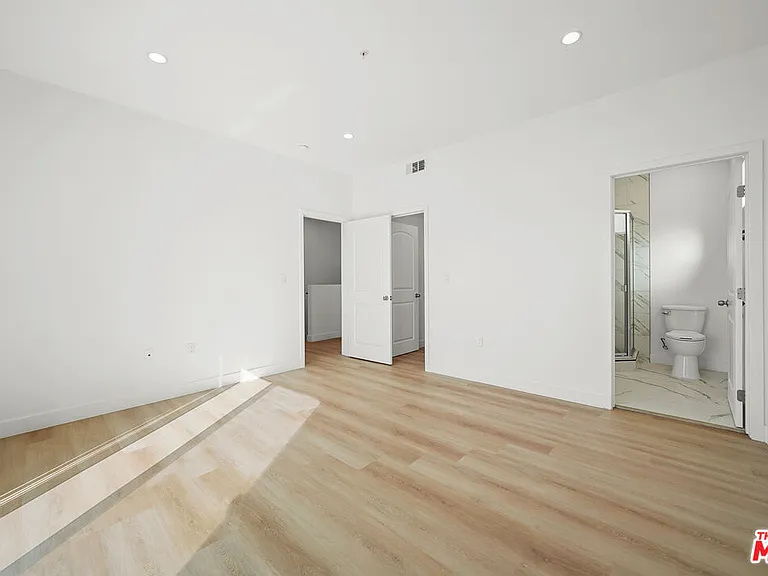 4176 Willimet St — Photo 21