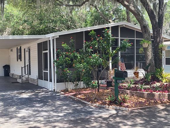2nd image of 10205 King Oak Dr