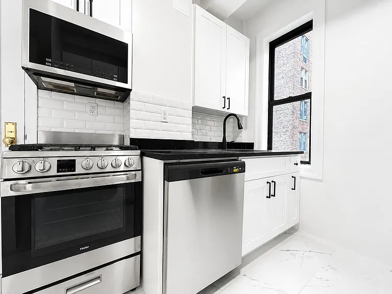308 W 104th St #9D — Photo 11