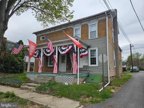 718 N Front St, Liverpool, PA 17045