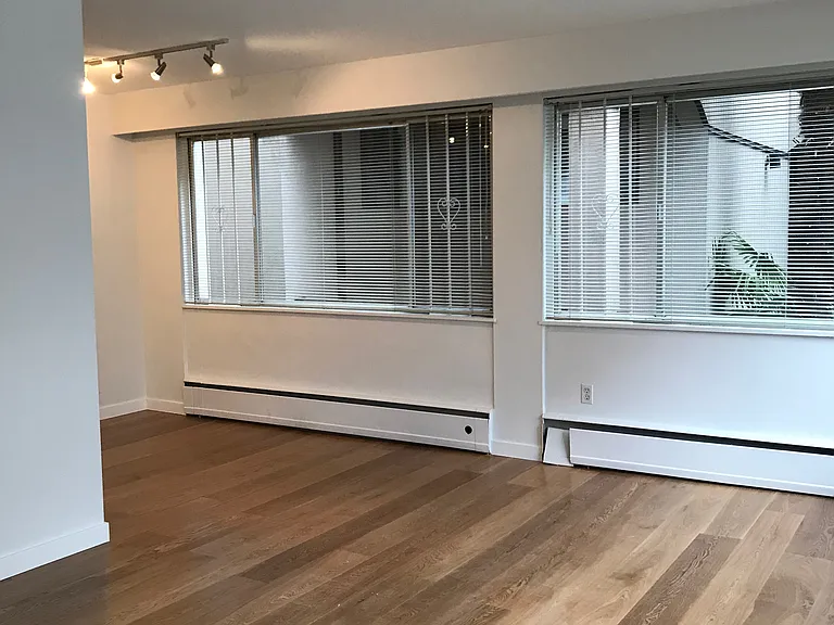 1906 Nelson St #704 — Photo 5