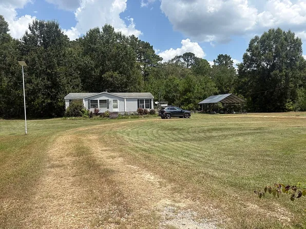 10311 Graham Rd, Folsom, LA 70437