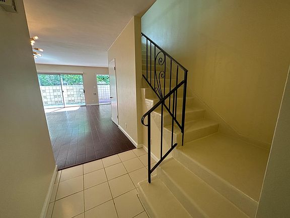 4th image of 1139 16th St APT 5