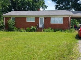 5451 Margaret Wallace Rd, Charlotte, NC 28105