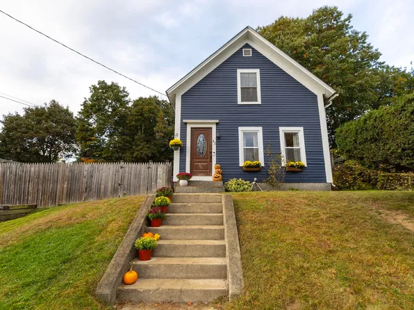 42 Highland Avenue, Milford, NH 03055