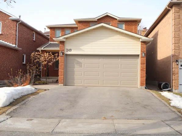 249 Thornway Ave, Vaughan, ON L4J 7X8