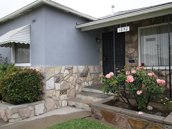 3rd image of 1850 N Rowan Ave