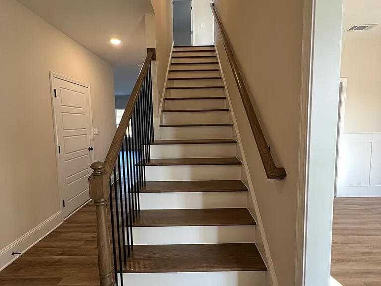 1525 Willow Creek Dr — Photo 7
