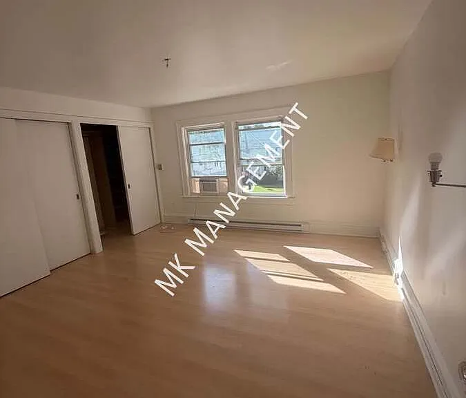 571 Charles Ave — Photo 39