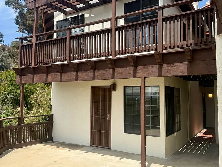 4032 Ampudia St — Photo 26