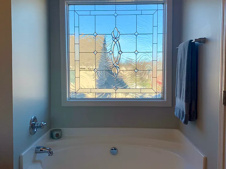114 Walden Cv — Photo 12