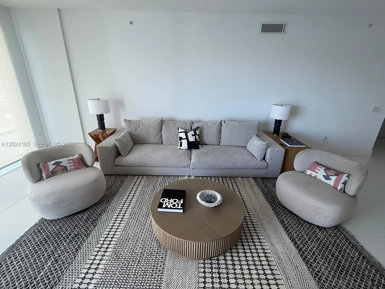 Marina Palms Residences N — Photo 2