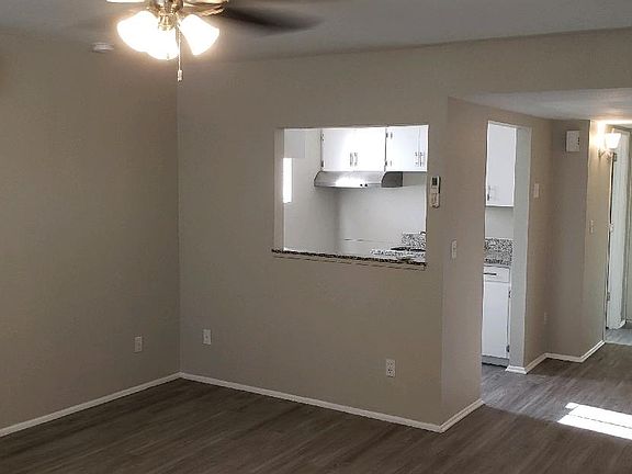 4th image of 3149 E Almartin St #A