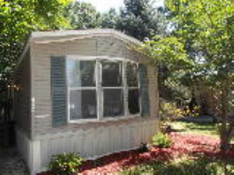 1st image of 4902 Estate Dr