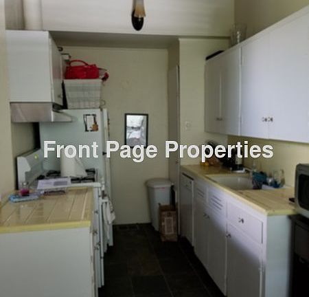 2nd image of 1509 Shoal Creek Blvd APT B