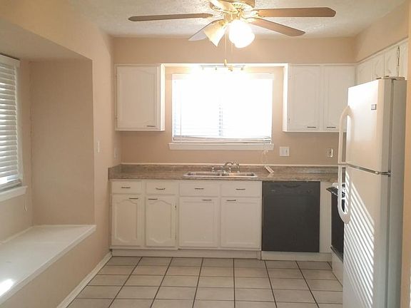 4th image of 17634 Heritage Cove Dr